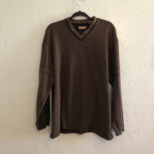 R & R Outdoors pullover, size XL